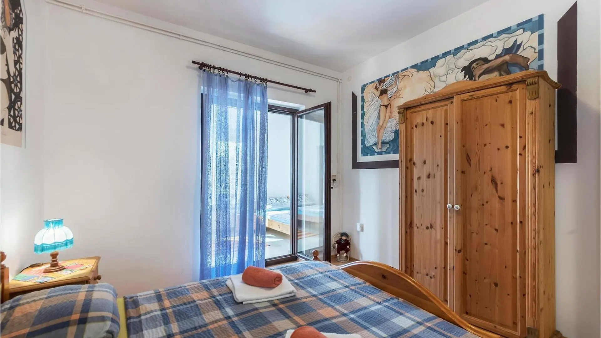 3 Bedroom Nice Apartment In بولا