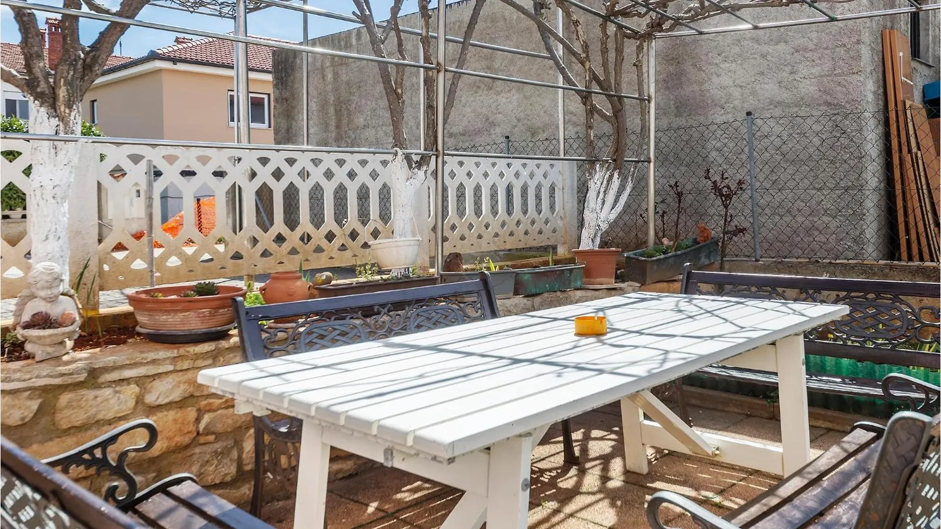 3 Bedroom Nice Apartment In Pula 0*,